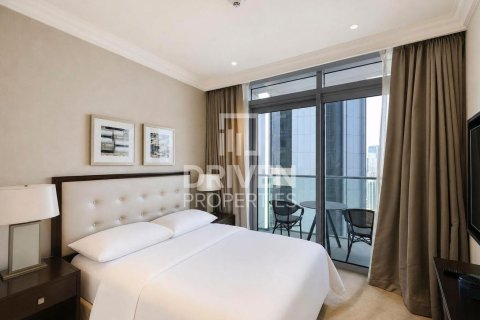 Квартира с 2 спальнями в The Address Residence Fountain Views, ОАЭ №209376 6