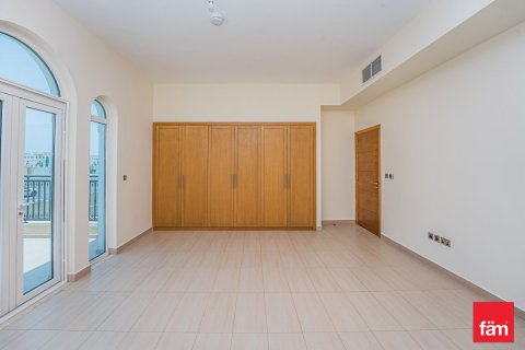 Villa de 4 chambres à Jumeirah Park, UAE No. 187180 15