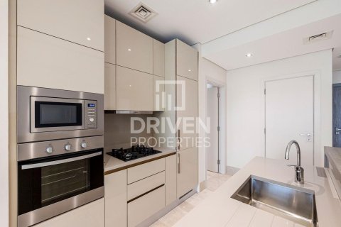 Apartment de 2 dormitorios en The Crescent, UAE No. 85112 6