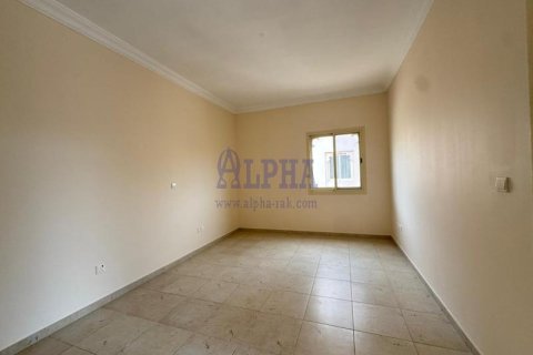 5 bedrooms Villa in Al Hamra Village, UAE No. 135289 9