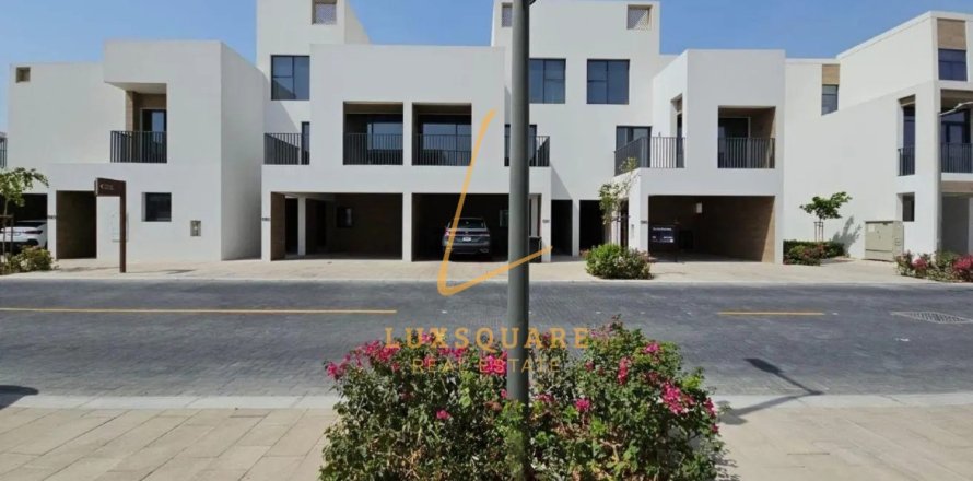 Вилла с 3 спальнями  №135293