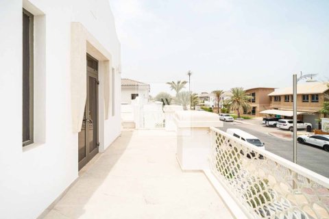 4 bedrooms Villa in Garden Homes, UAE No. 18865 29
