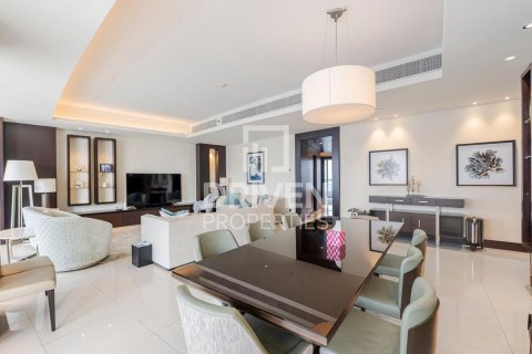 Apartment de 4 dormitorios en Downtown Dubai (Downtown Burj Dubai), UAE No. 204046 4