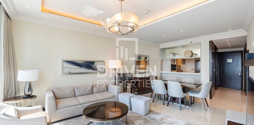 Apartment de 2 dormitorios en The Address Residence Fountain Views, UAE No. 204040