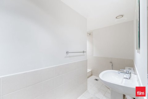 Квартира с 3 спальнями №99949 11