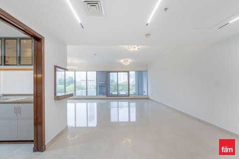 Квартира с 3 спальнями №99949 3