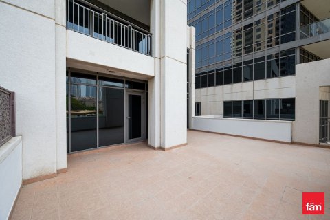 Квартира с 3 спальнями №99949 13