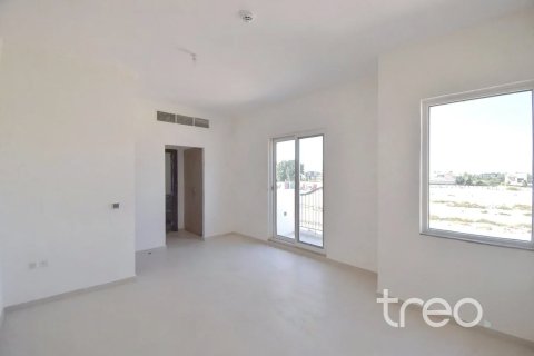 4 bedrooms Townhouse in Dubai, UAE No. 183096 8