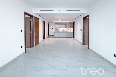 3 bedrooms Apartment in Dubai, UAE No. 183093 8
