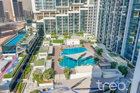 3 bedrooms Apartment in Dubai, UAE No. 183093