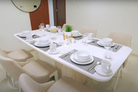 2 bedrooms Apartment in Downtown Dubai (Downtown Burj Dubai), UAE No. 77785 3