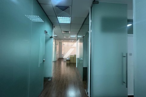Office de 119m² en Sheikh Zayed Road, UAE No. 145986 11