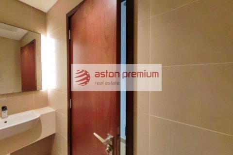 Квартира с 2 спальнями в Дубай Марина, ОАЭ №145991 24