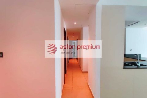 Квартира с 2 спальнями в Дубай Марина, ОАЭ №145991 11