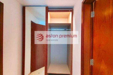 Квартира с 2 спальнями в Дубай Марина, ОАЭ №145991 4