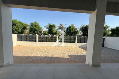 Villa de 4 dormitorios en Caya, UAE No. 145987 19