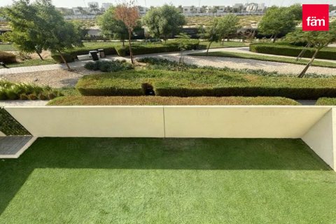 4 bedrooms Villa in Dubai, UAE No. 142646 15