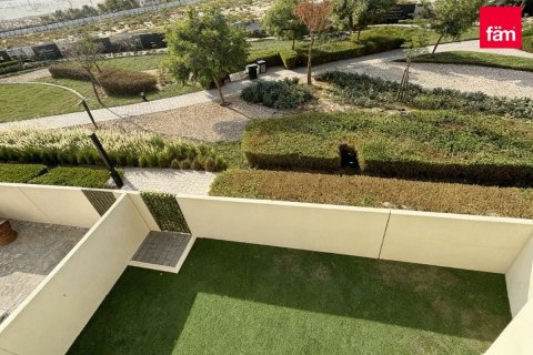 4 bedrooms Villa in Dubai, UAE No. 142646 14