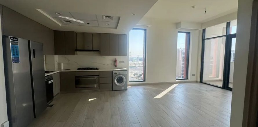 Квартира с 3 спальнями в Meydan, ОАЭ №141277