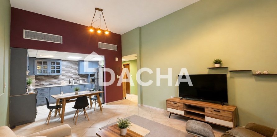 Apartment de 2 dormitorios en Motor City, UAE No. 156584