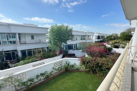 Villa de 4 dormitorios No. 127106 4