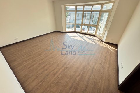 Villa de 4 dormitorios No. 127106 26