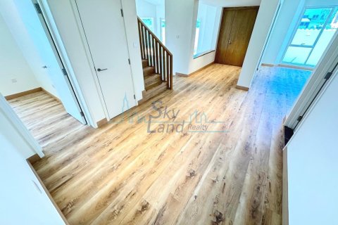 Вилла с 5 спальнями №127104 12