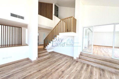 Вилла с 5 спальнями №127104 20