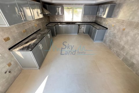 Вилла с 5 спальнями №127105 10