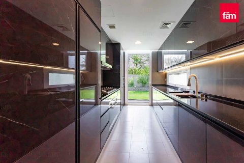 3 bedrooms Townhouse  No. 132028 12