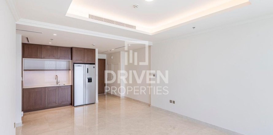 2 bedrooms Apartment in EMAAR Beachfront, UAE No. 192775