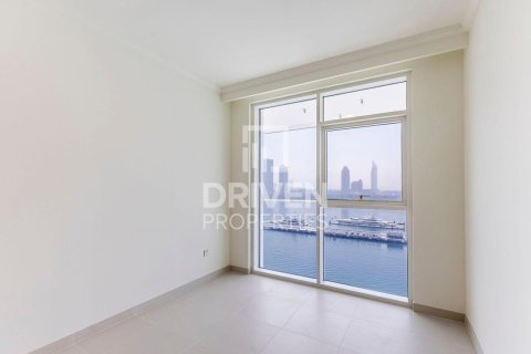 2 bedrooms Apartment in EMAAR Beachfront, UAE No. 192775 22