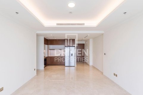2 bedrooms Apartment in EMAAR Beachfront, UAE No. 192775 3
