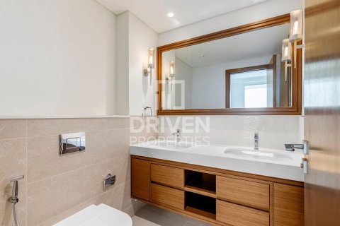 2 bedrooms Apartment in EMAAR Beachfront, UAE No. 192775 13