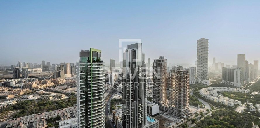 2 bedrooms Apartment in District 11, UAE No. 192776
