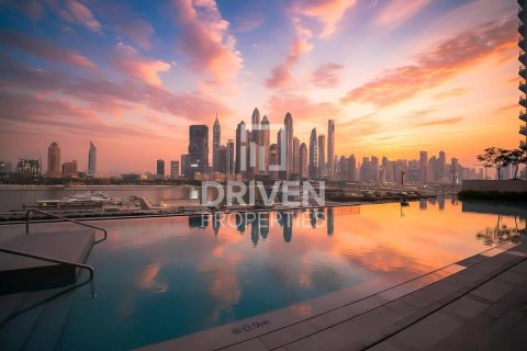 2 bedrooms Apartment in EMAAR Beachfront, UAE No. 192774 11