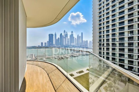 2 bedrooms Apartment in EMAAR Beachfront, UAE No. 192774 12