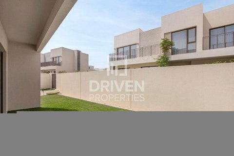 Таунхаус с 4 спальнями в EMAAR South, ОАЭ №192778 4