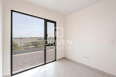 Таунхаус с 4 спальнями в EMAAR South, ОАЭ №192778 13