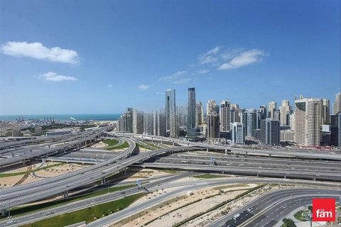 Appartement de 2 chambres à Dubai, UAE No. 103922 11