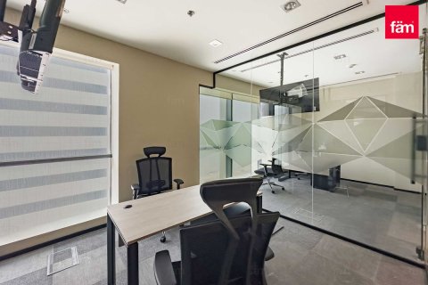 Commercial property de 1321.2m² en Business Bay, UAE No. 103926 8