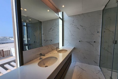 Villa de 4 dormitorios en Abu Dhabi, UAE No. 91468 5