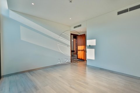 Villa de 4 dormitorios en Abu Dhabi, UAE No. 91468 21