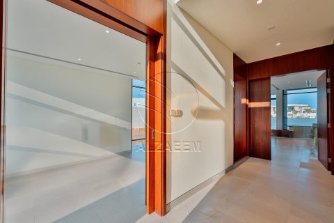 Villa de 4 dormitorios en Abu Dhabi, UAE No. 91468 17