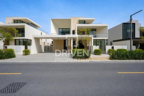 Villa de 5 dormitorios en Dubai Hills Estate, UAE No. 201344
