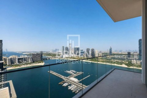 4 غرف نوم شقة في EMAAR Beachfront, الإمارات العربية المتحدة رقم 199951 15