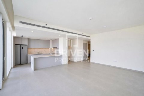 4 غرف نوم شقة في EMAAR Beachfront, الإمارات العربية المتحدة رقم 199951 24