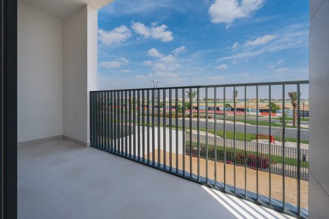Villa de 3 dormitorios en EMAAR South, UAE No. 141725