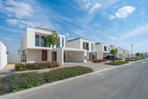 Villa de 3 dormitorios en EMAAR South, UAE No. 141725 4
