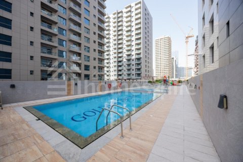 2 bedrooms Apartment in Jumeirah Village Circle, UAE No. 141731 20